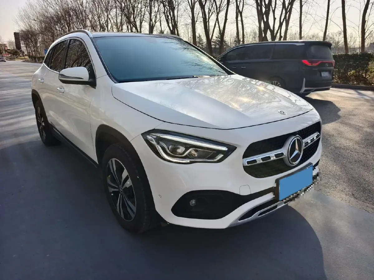 2022 Mercedes-Benz GLA Class 1.3T 163HP L4 7DCT,autocango,china used car exporter,china ev exporter,chinese used car exporter,chinese used ev exporter