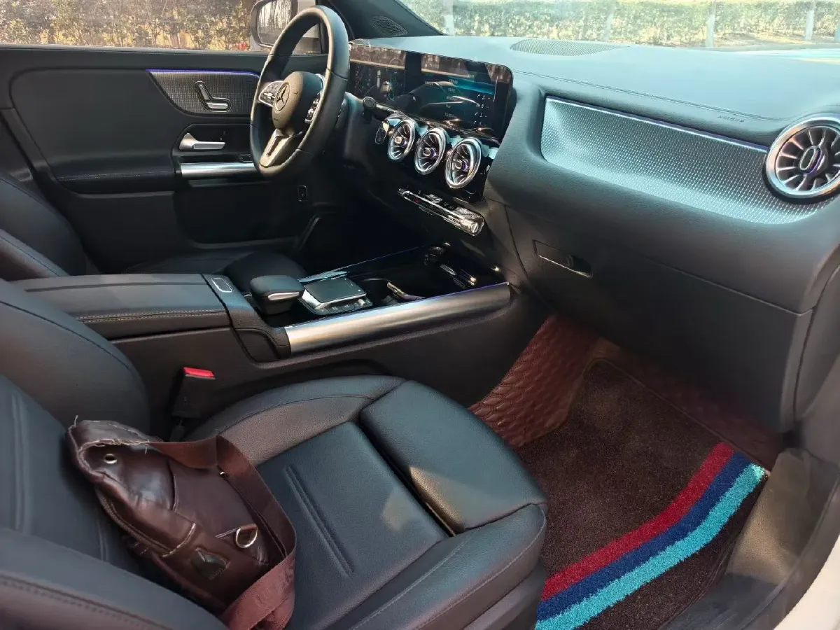 2022 Mercedes-Benz GLA Class 1.3T 163HP L4 7DCT,autocango,china used car exporter,china ev exporter,chinese used car exporter,chinese used ev exporter