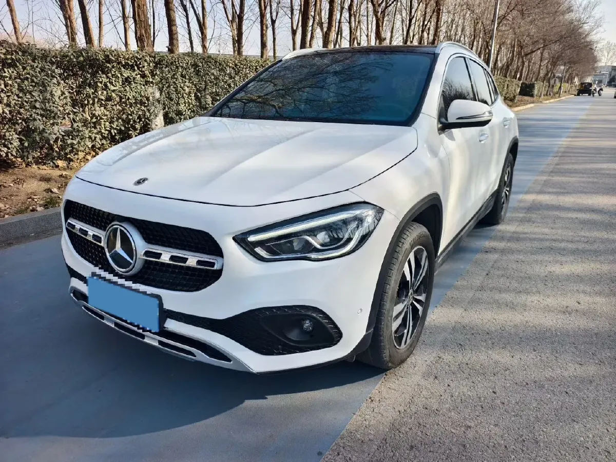2022 Mercedes-Benz GLA Class 1.3T 163HP L4 7DCT,autocango,china used car exporter,china ev exporter,chinese used car exporter,chinese used ev exporter