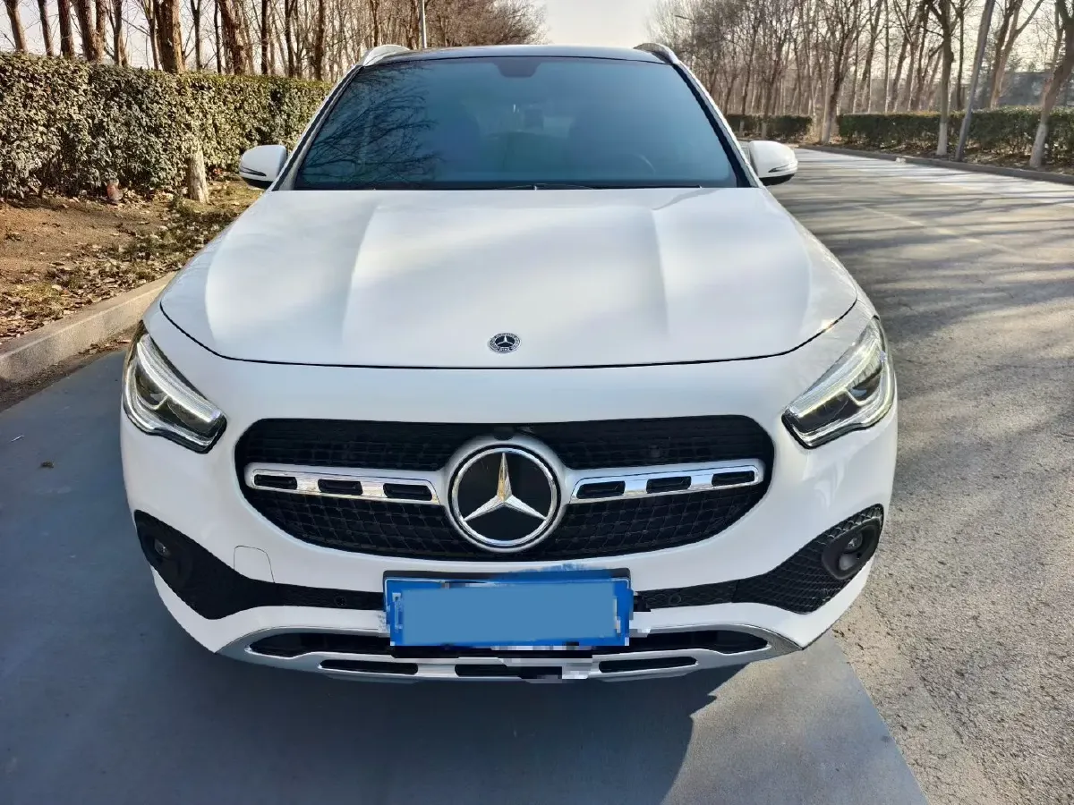 2022 Mercedes-Benz GLA Class 1.3T 163HP L4 7DCT,autocango,china used car exporter,china ev exporter,chinese used car exporter,chinese used ev exporter