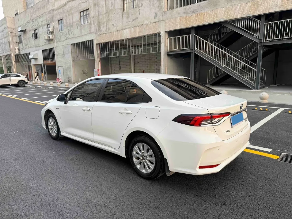 2022 Toyota Corolla 1.8L 98HP L4 E-CVT Hybrid,autocango,china used car exporter,china ev exporter,chinese used car exporter,chinese used ev exporter