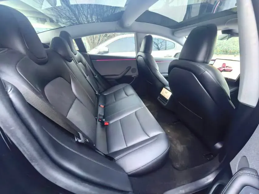 2025 Tesla Model 3 BEV 62.5KWH,autocango,china used car exporter,china ev exporter,chinese used car exporter,chinese used ev exporter