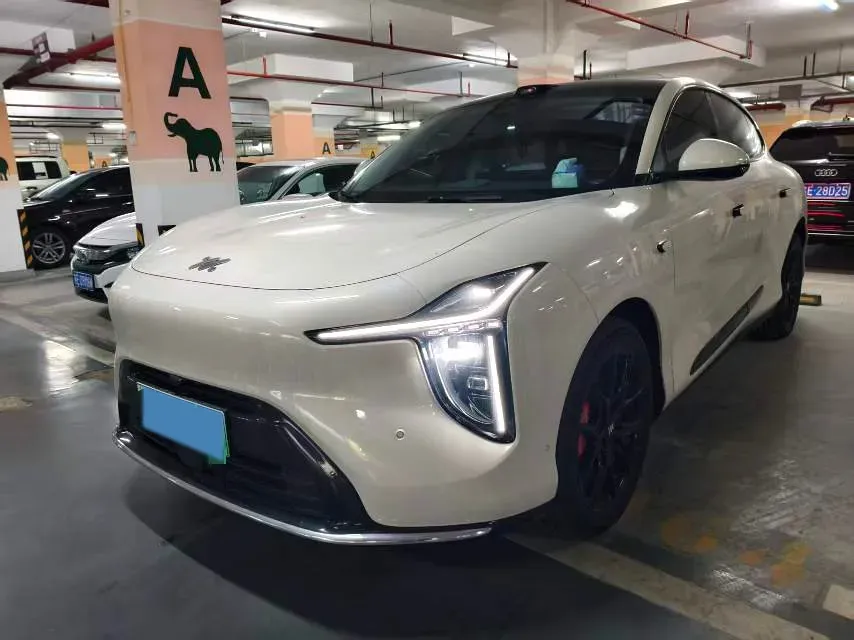 2026 IM LS6 REEV 155HP REEV,autocango,china used car exporter,china ev exporter,chinese used car exporter,chinese used ev exporter