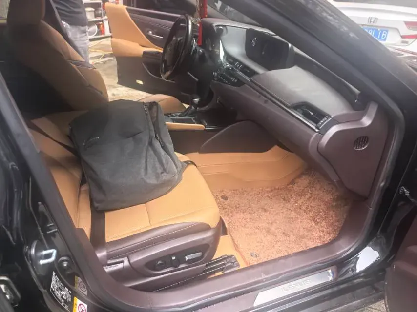 2018 Lexus ES 2.0L 167HP L4 6AT,autocango,china used car exporter,china ev exporter,chinese used car exporter,chinese used ev exporter