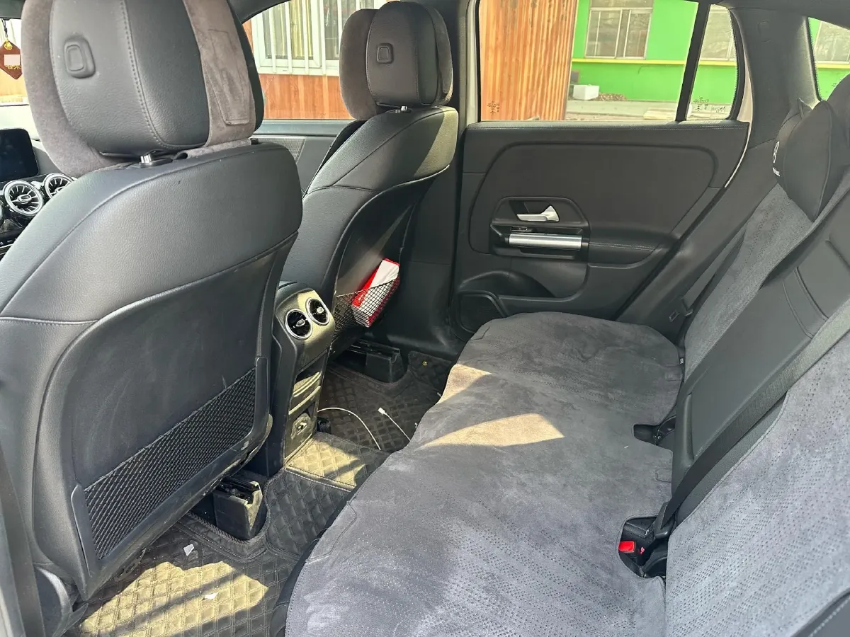 2020 Mercedes-Benz GLA Class 1.3T 163HP L4 7DCT,autocango,china used car exporter,china ev exporter,chinese used car exporter,chinese used ev exporter