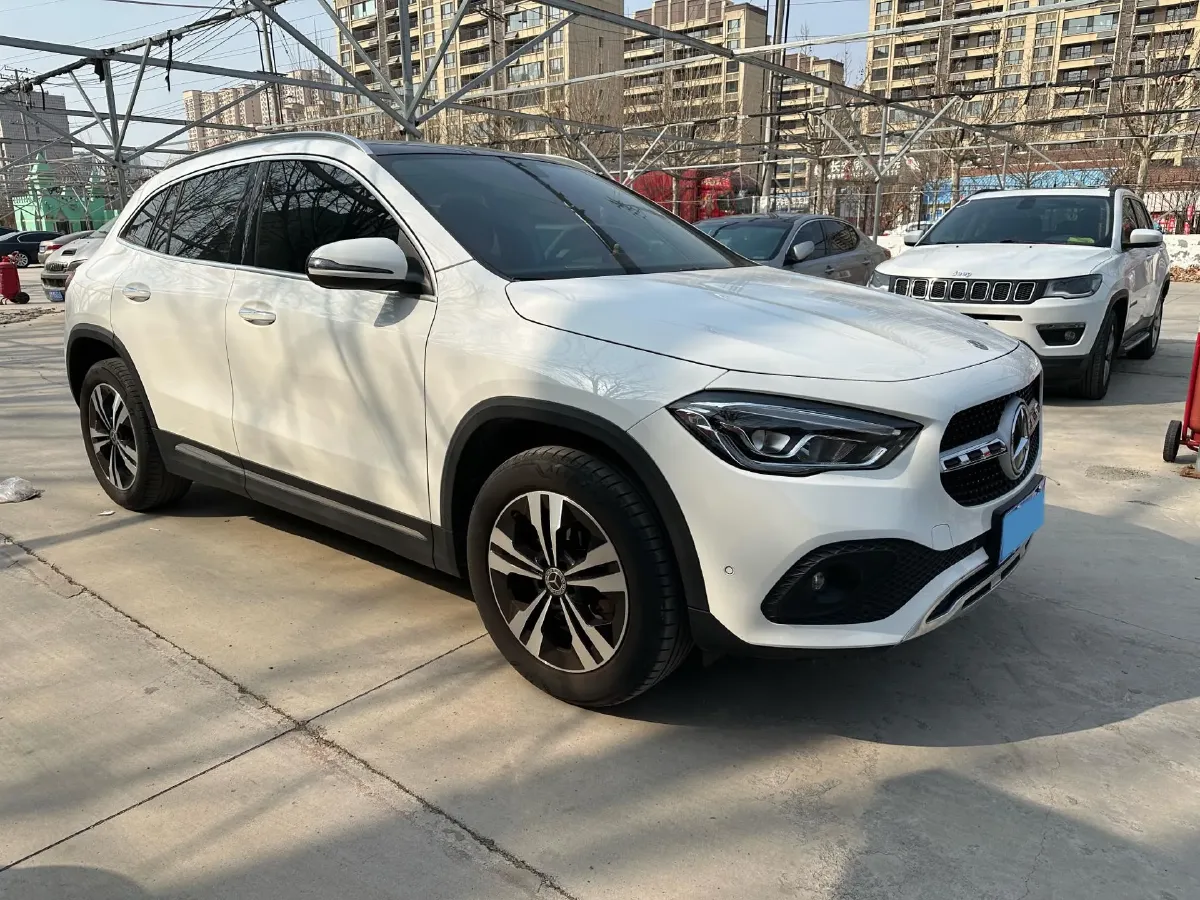 2020 Mercedes-Benz GLA Class 1.3T 163HP L4 7DCT,autocango,china used car exporter,china ev exporter,chinese used car exporter,chinese used ev exporter