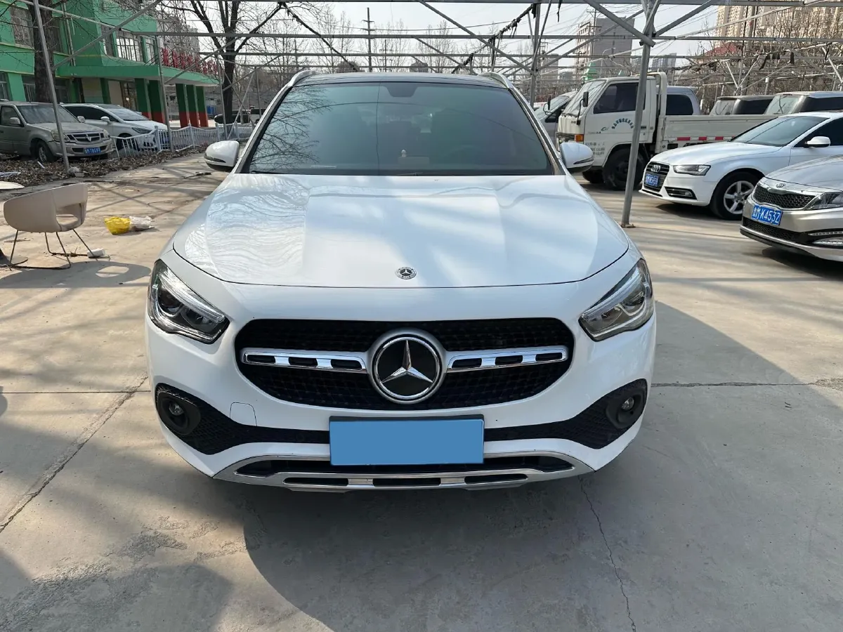 2020 Mercedes-Benz GLA Class 1.3T 163HP L4 7DCT,autocango,china used car exporter,china ev exporter,chinese used car exporter,chinese used ev exporter