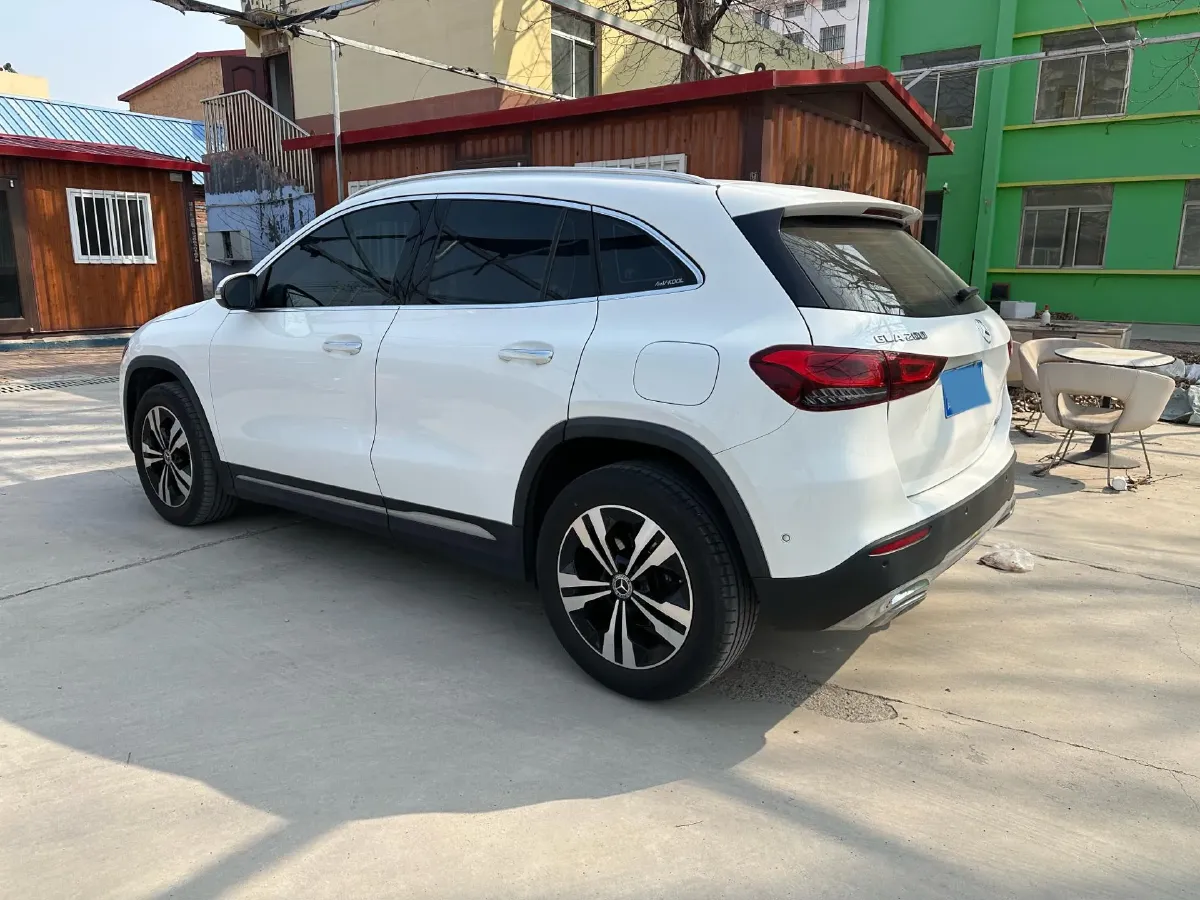 2020 Mercedes-Benz GLA Class 1.3T 163HP L4 7DCT,autocango,china used car exporter,china ev exporter,chinese used car exporter,chinese used ev exporter