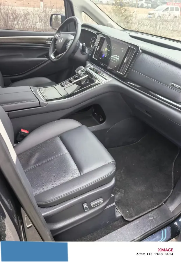 2021 GAC Trumpchi M8 2.0T 252HP L4 8AT,autocango,china used car exporter,china ev exporter,chinese used car exporter,chinese used ev exporter