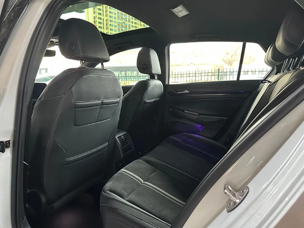 2021 Volkswagen Golf 1.4T 150HP L4 7DCT,autocango,china used car exporter,china ev exporter,chinese used car exporter,chinese used ev exporter