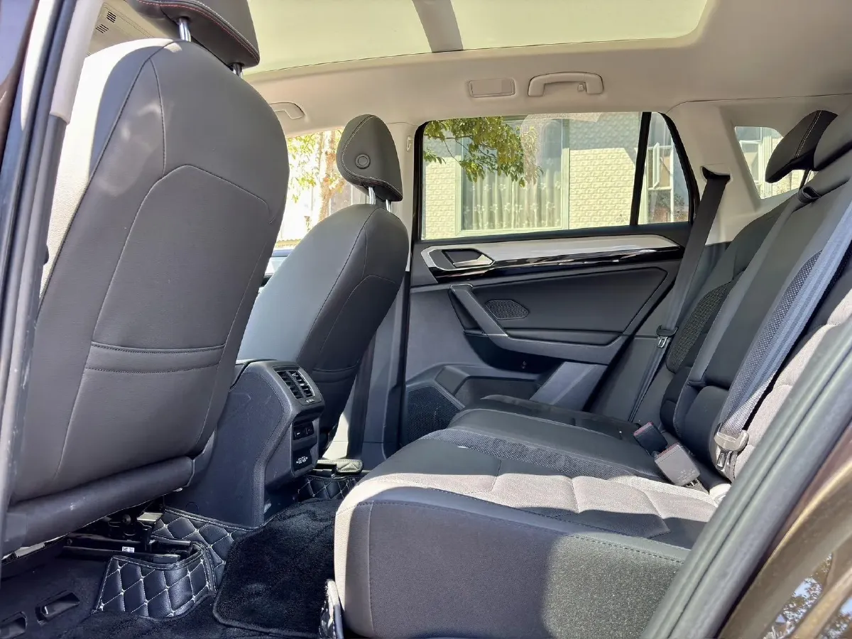 2020 Volkswagen Tayron 2.0T 186HP L4 7DCT,autocango,china used car exporter,china ev exporter,chinese used car exporter,chinese used ev exporter