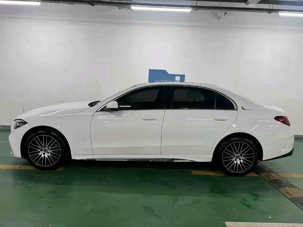 2024 Mercedes-Benz C Class 1.5T 204HP L4 9AT,autocango,china used car exporter,china ev exporter,chinese used car exporter,chinese used ev exporter