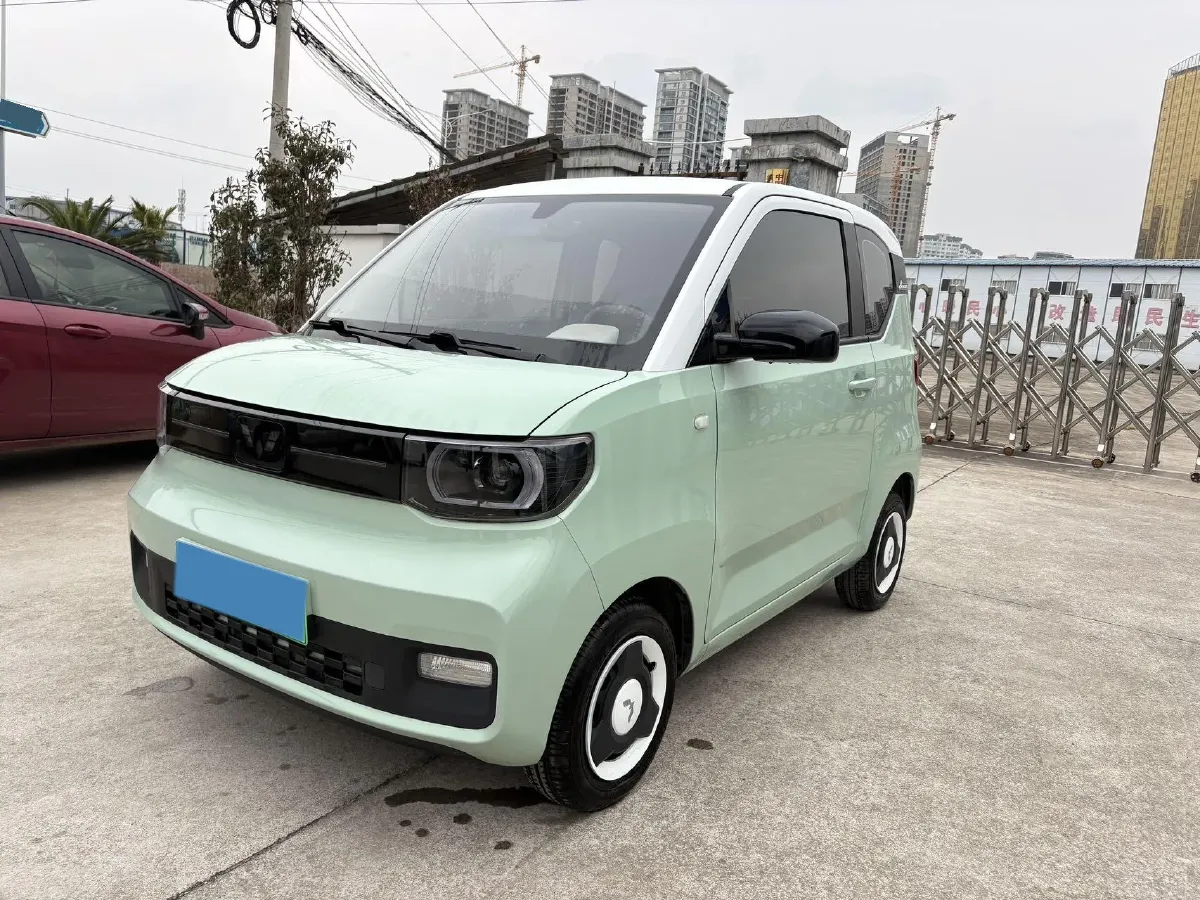 2022 WuLing HongGuang MINI EV BEV 9KWH,autocango,china used car exporter,china ev exporter,chinese used car exporter,chinese used ev exporter