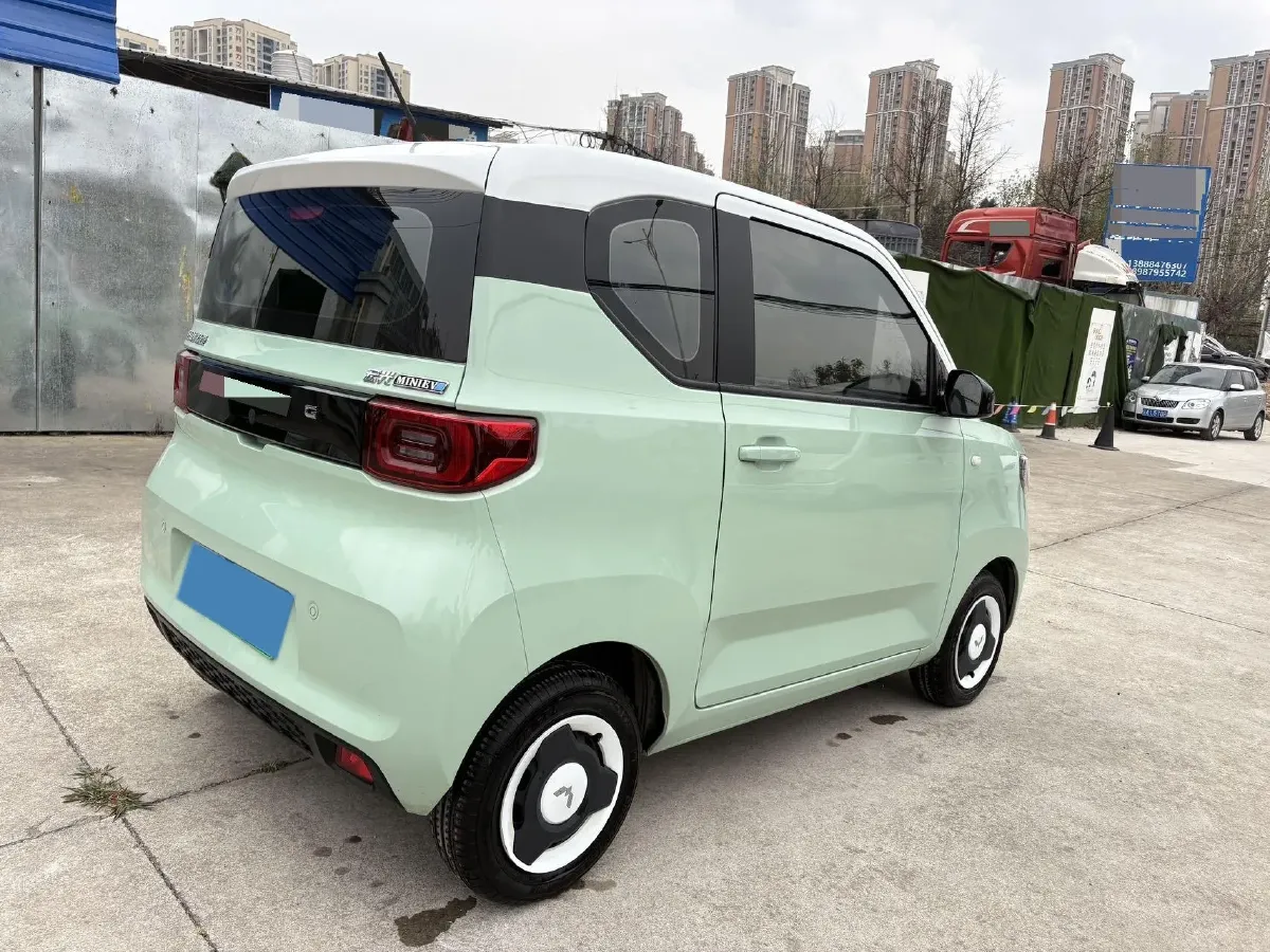 2022 WuLing HongGuang MINI EV BEV 9KWH,autocango,china used car exporter,china ev exporter,chinese used car exporter,chinese used ev exporter