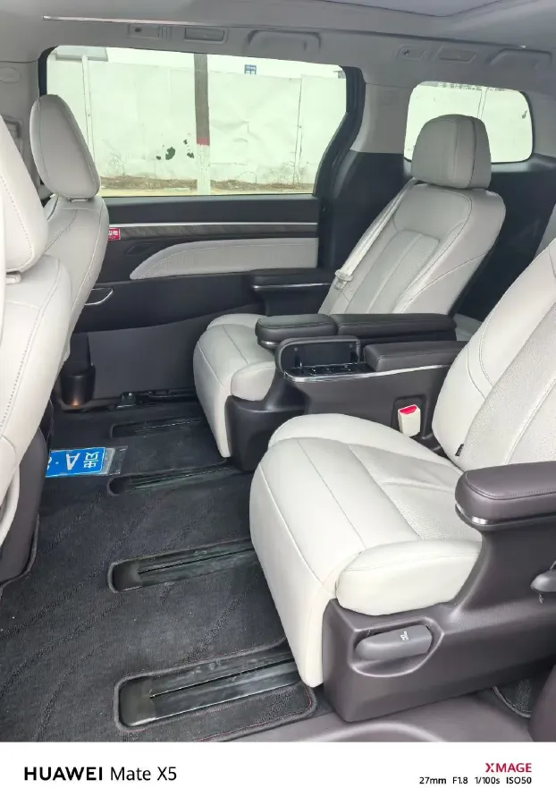 2021 GAC Trumpchi M8 2.0T 252HP L4 8AT,autocango,china used car exporter,china ev exporter,chinese used car exporter,chinese used ev exporter