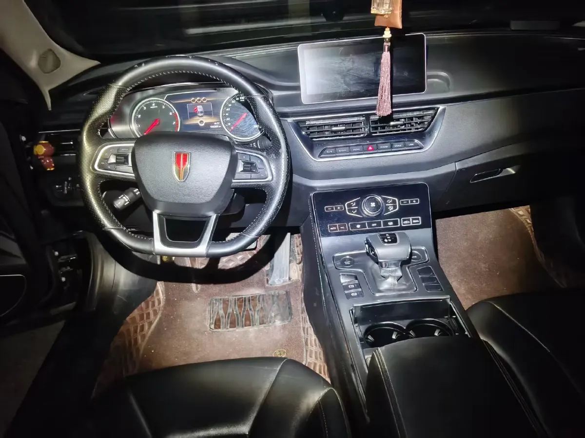 2020 HongQi H5 1.5T 169HP L4 7DCT,autocango,china used car exporter,china ev exporter,chinese used car exporter,chinese used ev exporter