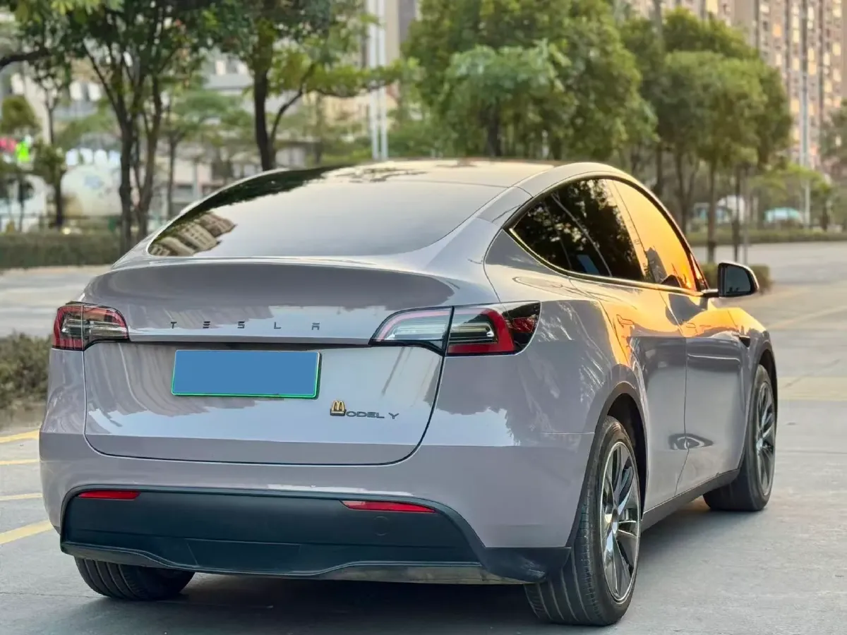 2022 Tesla Model Y BEV 60KWH,autocango,china used car exporter,china ev exporter,chinese used car exporter,chinese used ev exporter