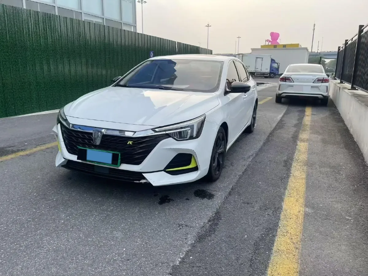 2019 Roewe i6 1.5T 169HP L4 AMT PHEV 9.1KWH,autocango,china used car exporter,china ev exporter,chinese used car exporter,chinese used ev exporter