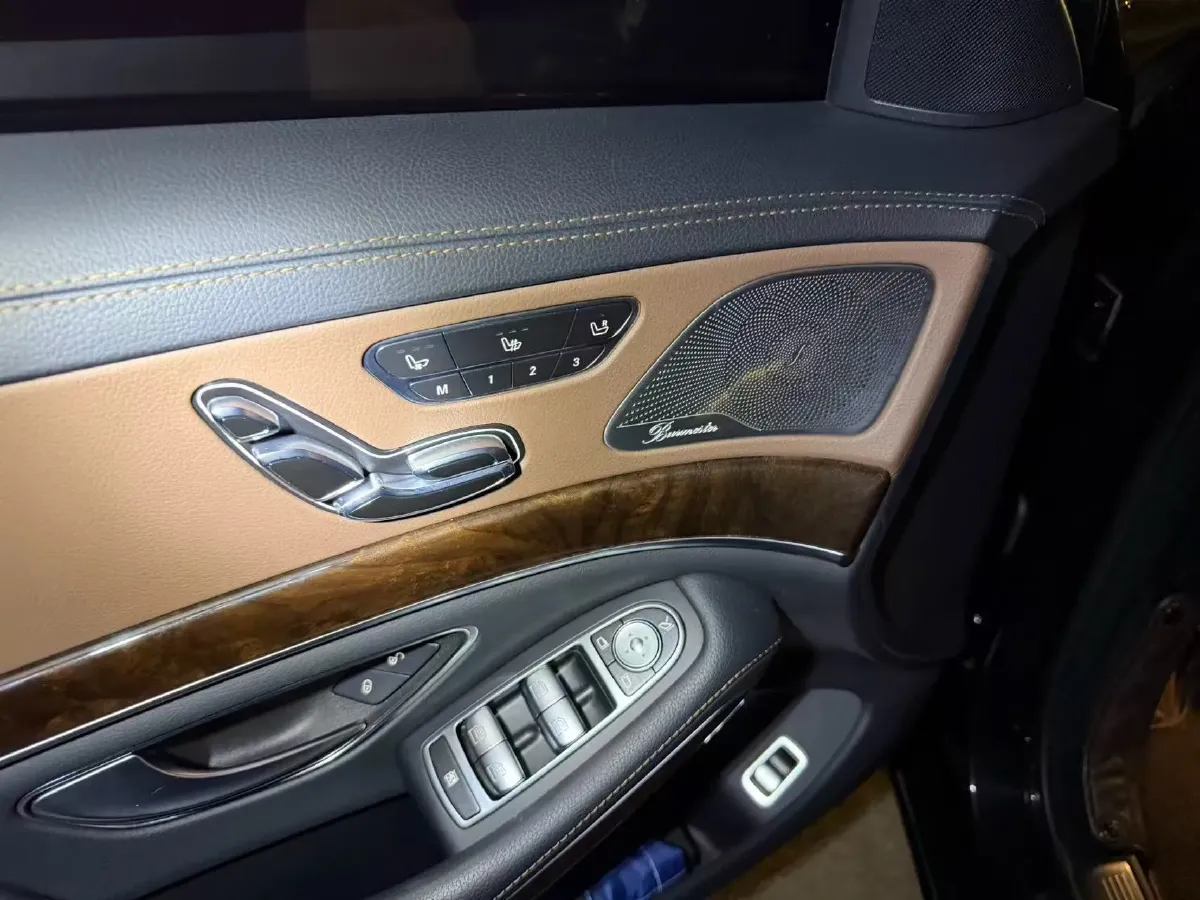 2020 Mercedes-Benz S Class 3.0T 299HP L6 9AT,autocango,china used car exporter,china ev exporter,chinese used car exporter,chinese used ev exporter