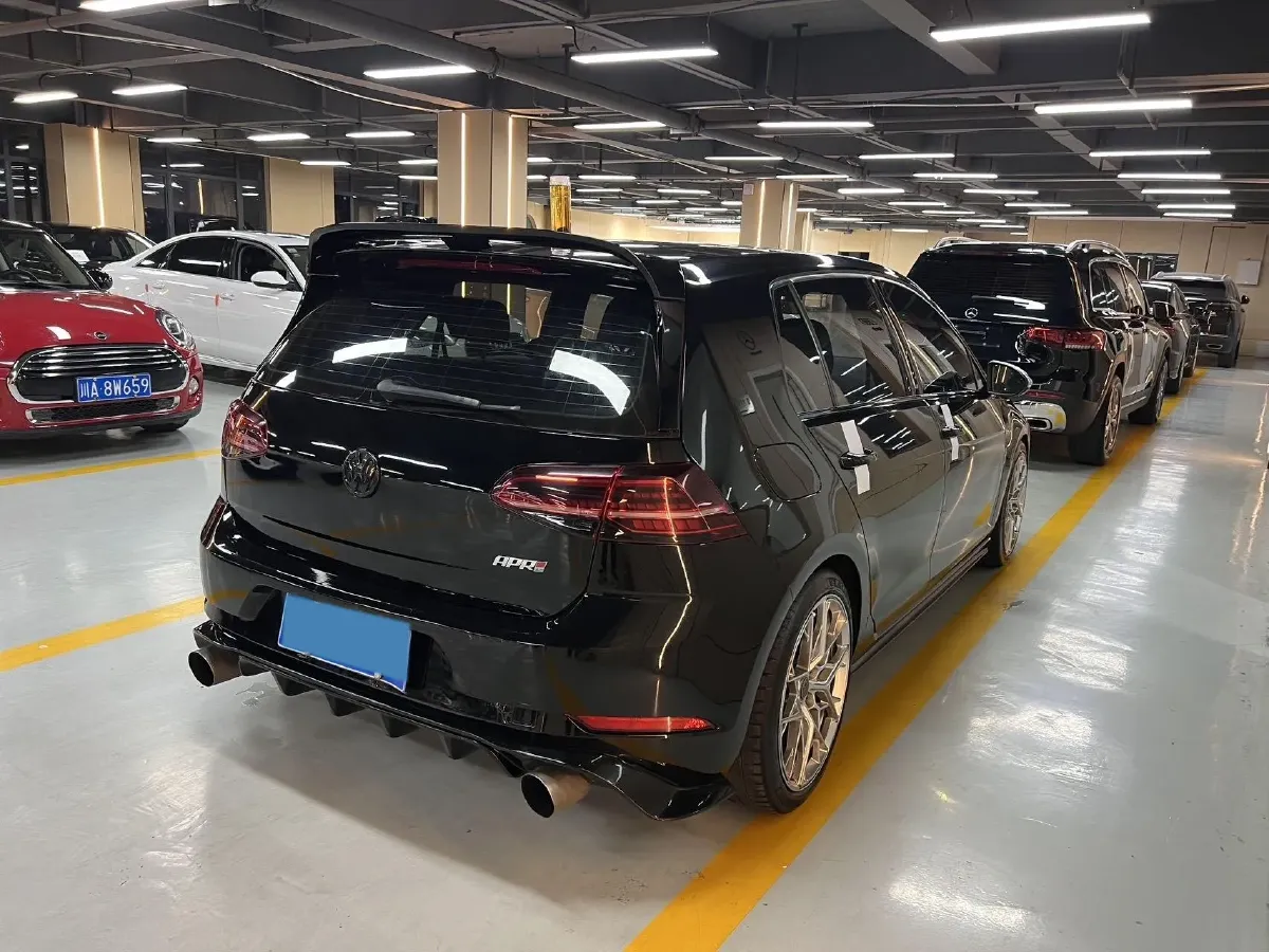 2018 Volkswagen GolfGTI 2.0T 220HP L4 7DCT,autocango,china used car exporter,china ev exporter,chinese used car exporter,chinese used ev exporter