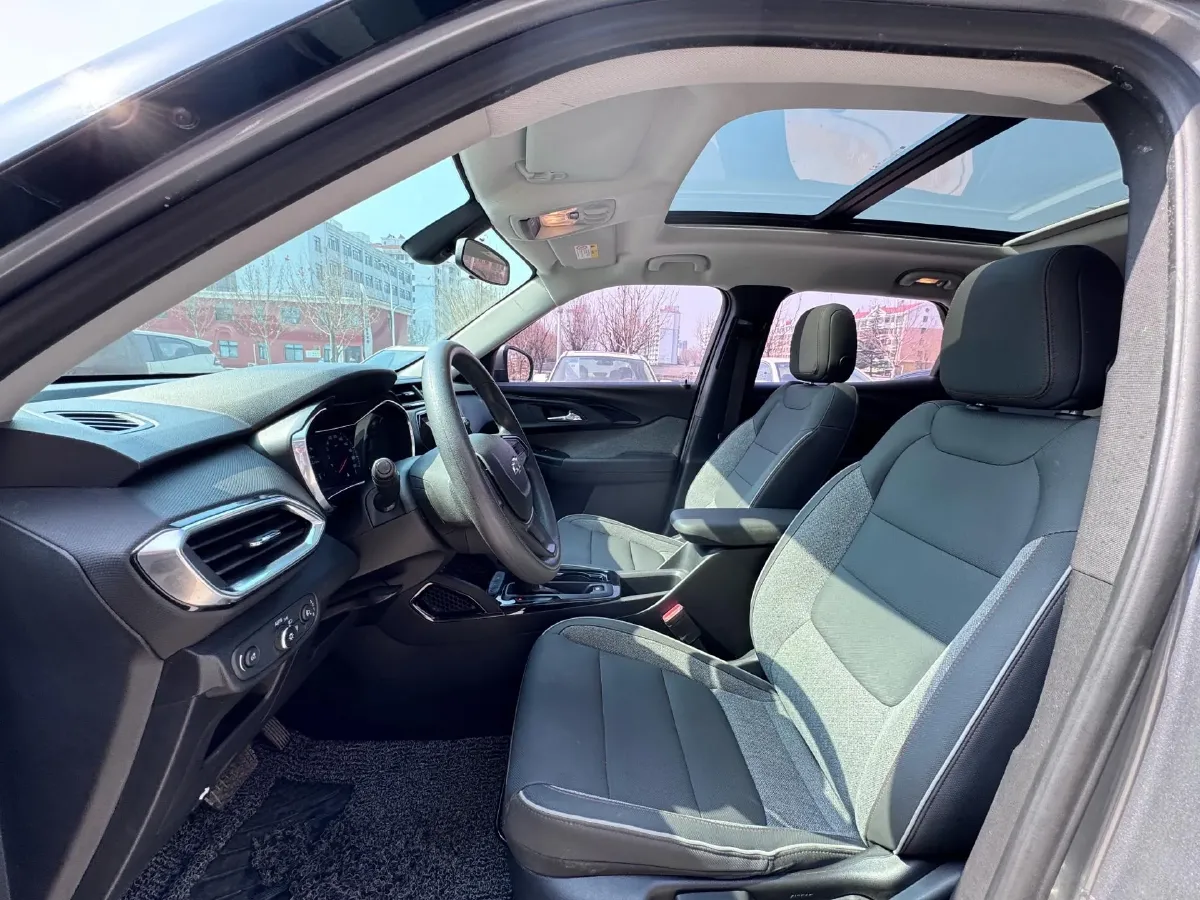 2019 Chevrolet Trailblazer 1.3T 165HP L3 CVT,autocango,china used car exporter,china ev exporter,chinese used car exporter,chinese used ev exporter