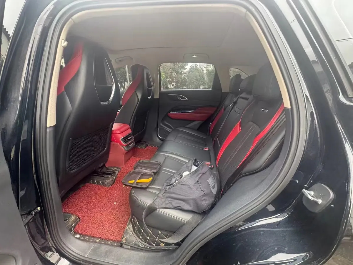 2023 HongQi HS3 1.5T 169HP L4 7DCT,autocango,china used car exporter,china ev exporter,chinese used car exporter,chinese used ev exporter