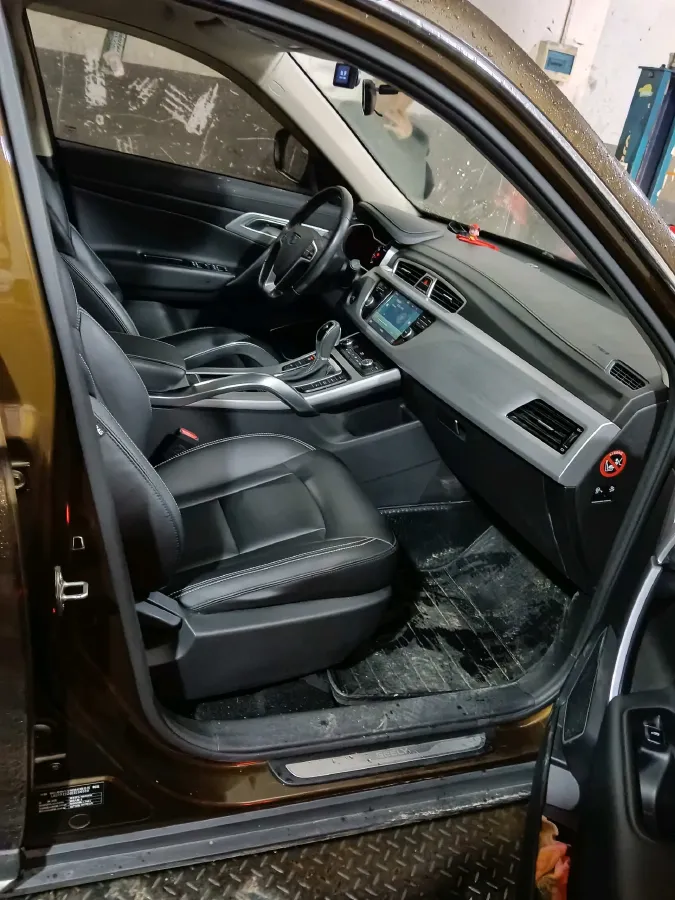 2016 Geely Azkarra 1.8T 184HP L4 6AT,autocango,china used car exporter,china ev exporter,chinese used car exporter,chinese used ev exporter