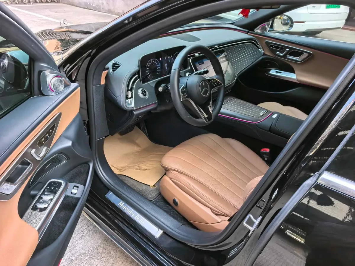2025 Mercedes-Benz E Class 2.0T 258HP L4 9AT,autocango,china used car exporter,china ev exporter,chinese used car exporter,chinese used ev exporter