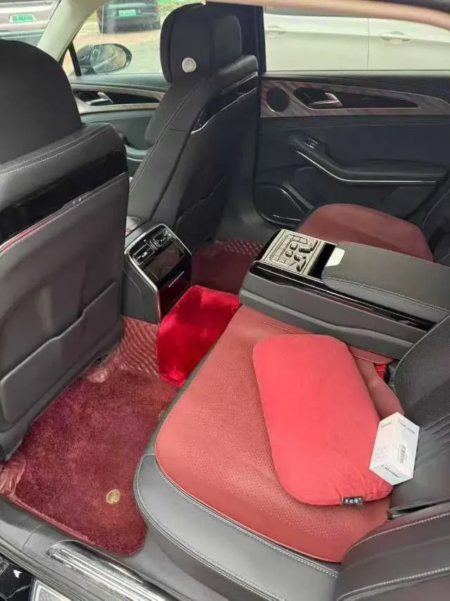 2020 HongQi H9 2.0T 252HP L4 7DCT,autocango,china used car exporter,china ev exporter,chinese used car exporter,chinese used ev exporter