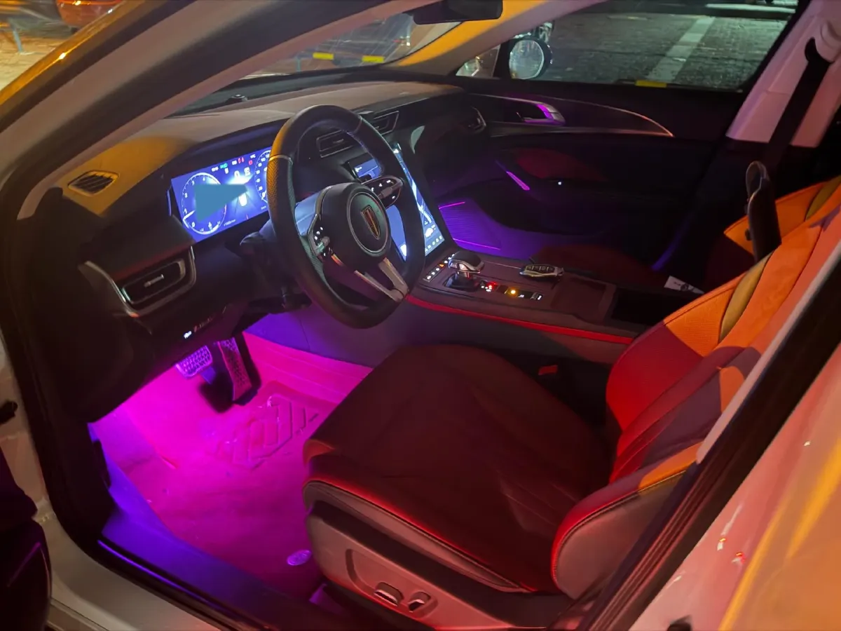 2025 HongQi H6 2.0T 224HP L4 8AT,autocango,china used car exporter,china ev exporter,chinese used car exporter,chinese used ev exporter