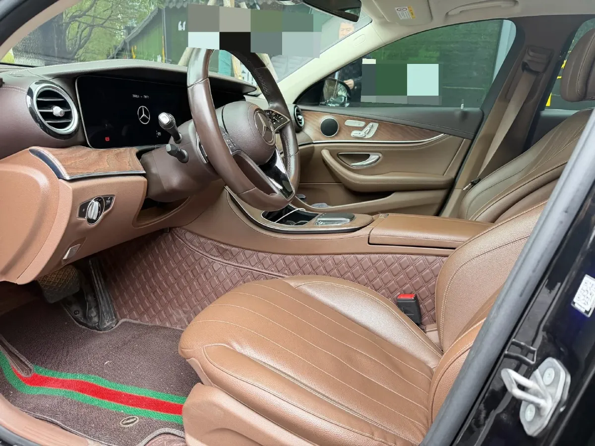 2022 Mercedes-Benz GLC Class 2.0T 258HP L4 9AT,autocango,china used car exporter,china ev exporter,chinese used car exporter,chinese used ev exporter