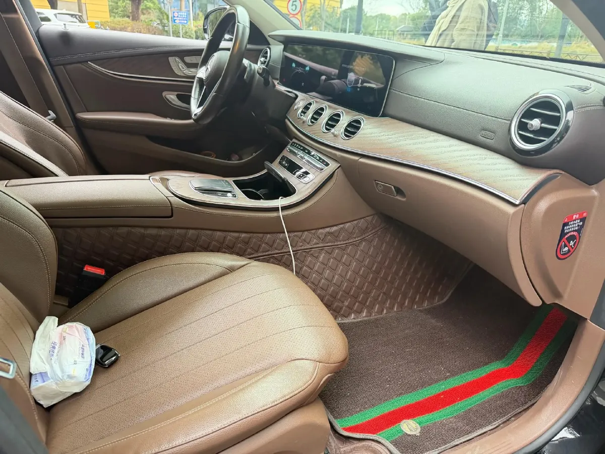 2022 Mercedes-Benz GLC Class 2.0T 258HP L4 9AT,autocango,china used car exporter,china ev exporter,chinese used car exporter,chinese used ev exporter