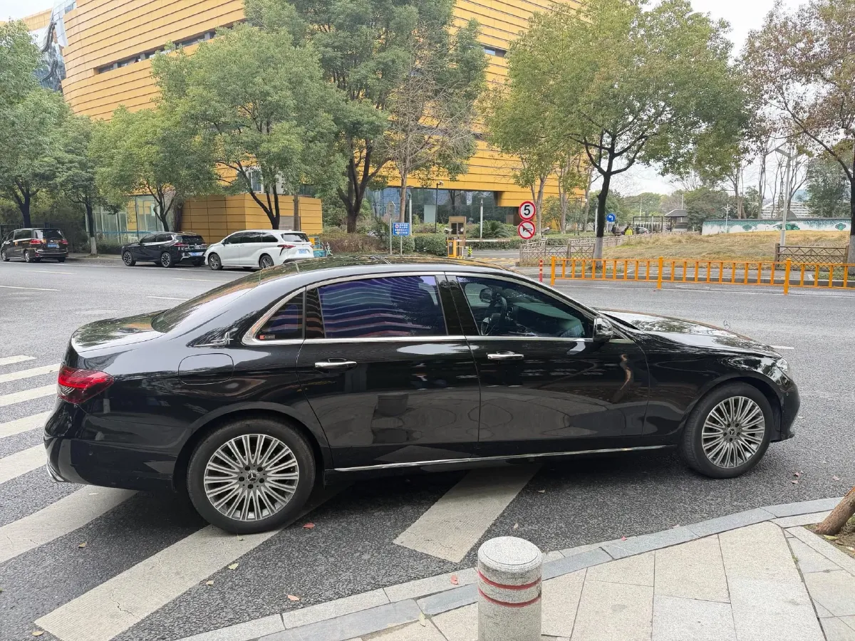 2022 Mercedes-Benz GLC Class 2.0T 258HP L4 9AT,autocango,china used car exporter,china ev exporter,chinese used car exporter,chinese used ev exporter