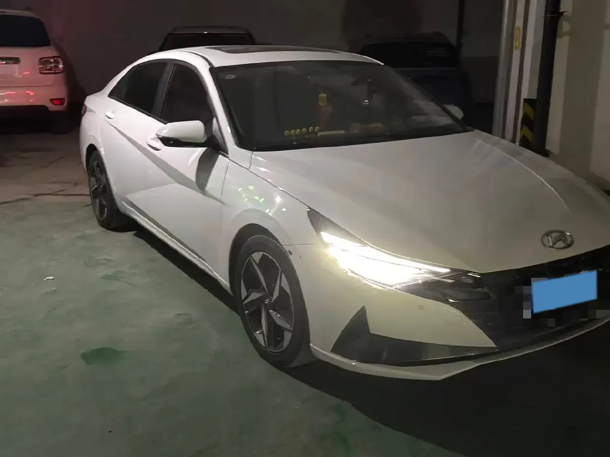 2022 Hyundai Elantra 1.5L 115HP L4 CVT,autocango,china used car exporter,china ev exporter,chinese used car exporter,chinese used ev exporter