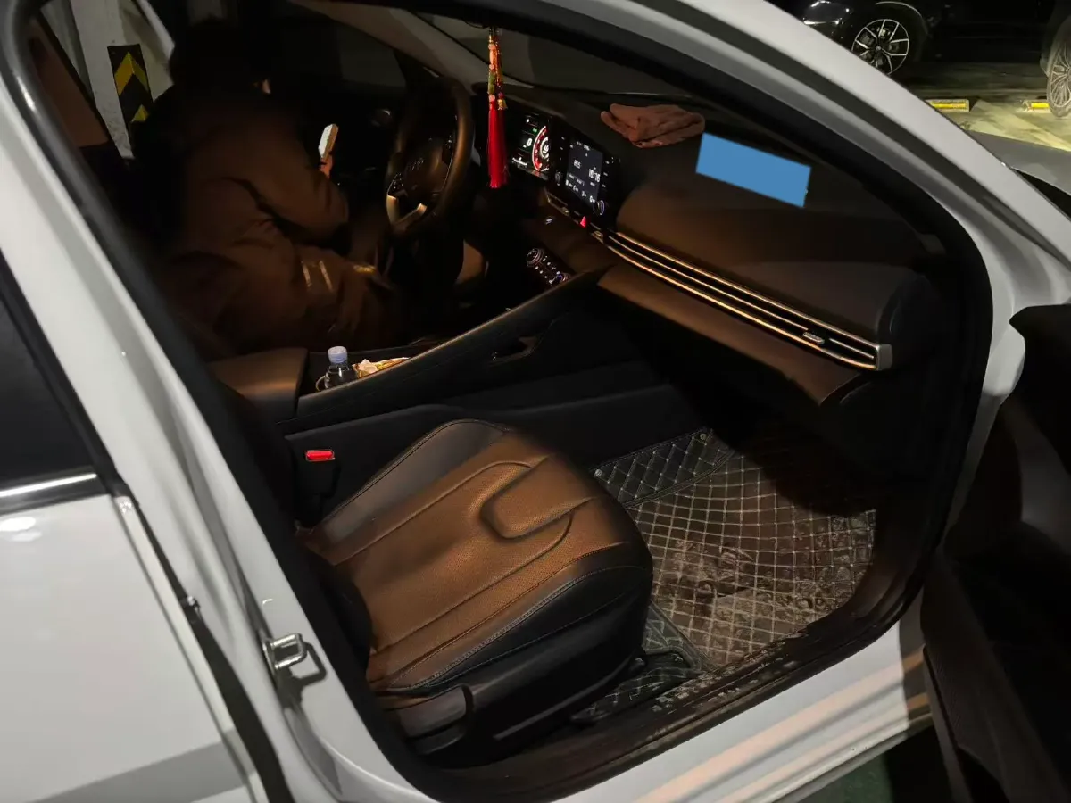 2022 Hyundai Elantra 1.5L 115HP L4 CVT,autocango,china used car exporter,china ev exporter,chinese used car exporter,chinese used ev exporter