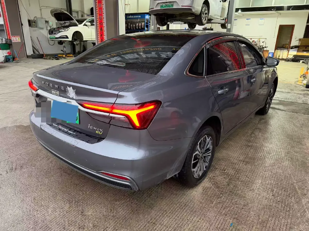 2022 Roewe RX5 eMAX 1.5T 169HP L4 AMT PHEV 16.6KWH,autocango,china used car exporter,china ev exporter,chinese used car exporter,chinese used ev exporter