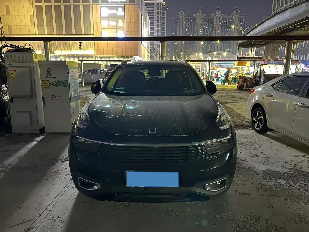 2019 Beijing BJ40 2.0T 218HP L4 6AT,autocango,china used car exporter,china ev exporter,chinese used car exporter,chinese used ev exporter