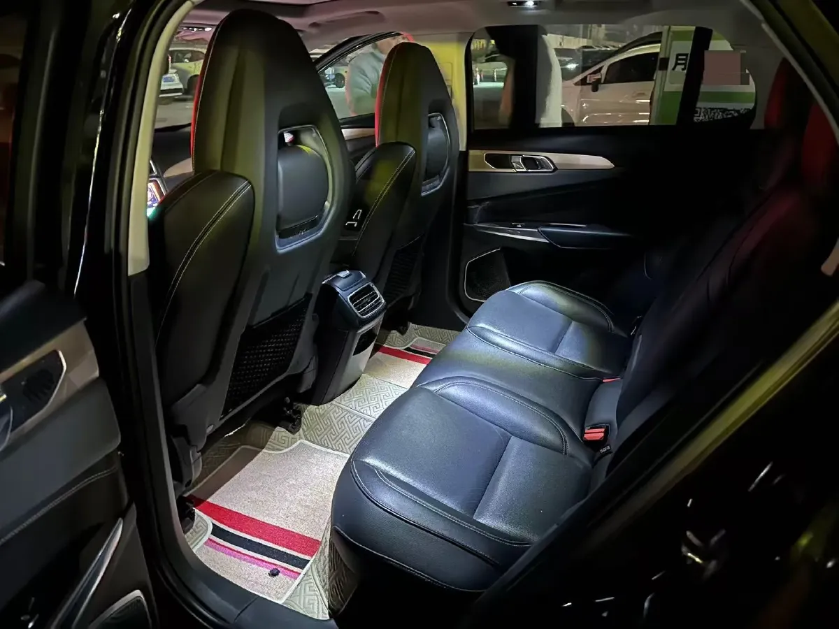 2019 Beijing BJ40 2.0T 218HP L4 6AT,autocango,china used car exporter,china ev exporter,chinese used car exporter,chinese used ev exporter