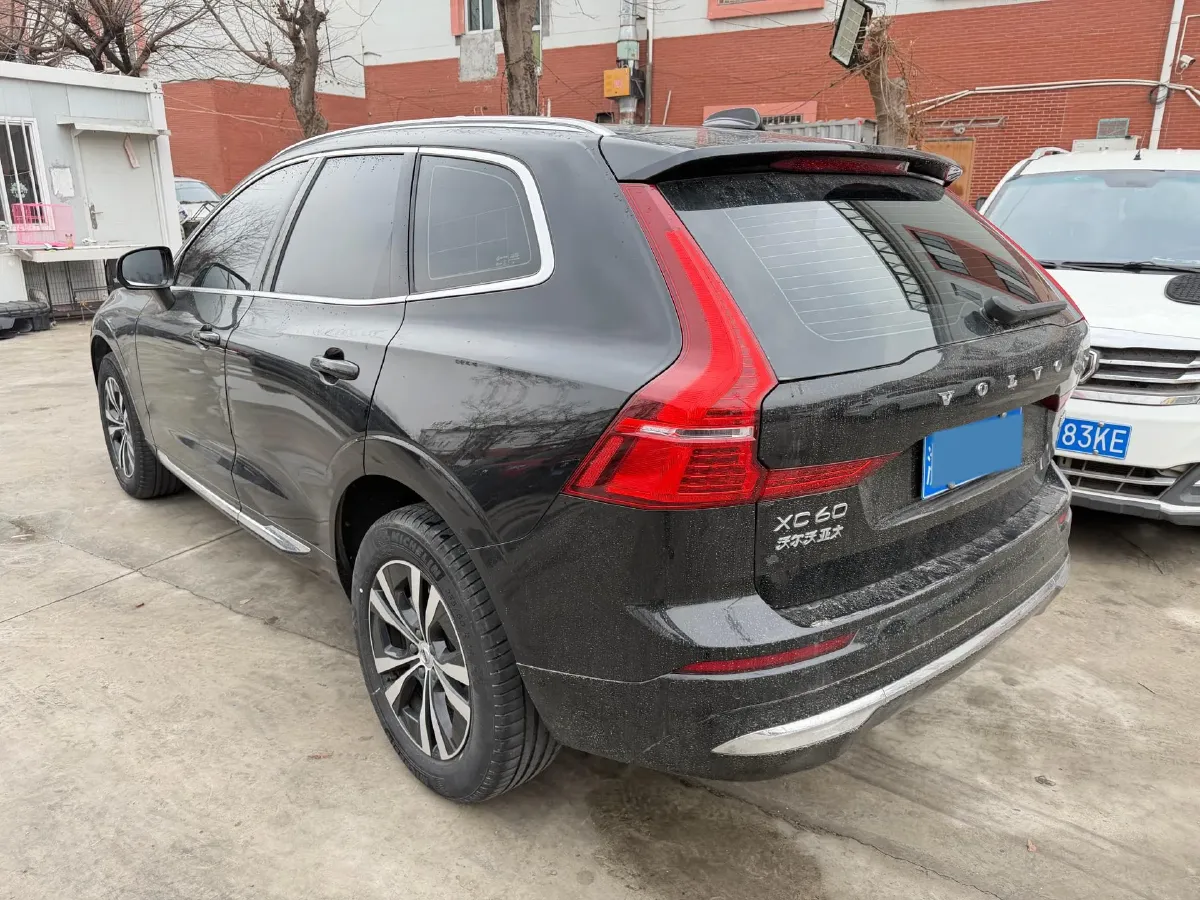2024 Volvo XC60 2.0T 250HP L4 8AT,autocango,china used car exporter,china ev exporter,chinese used car exporter,chinese used ev exporter