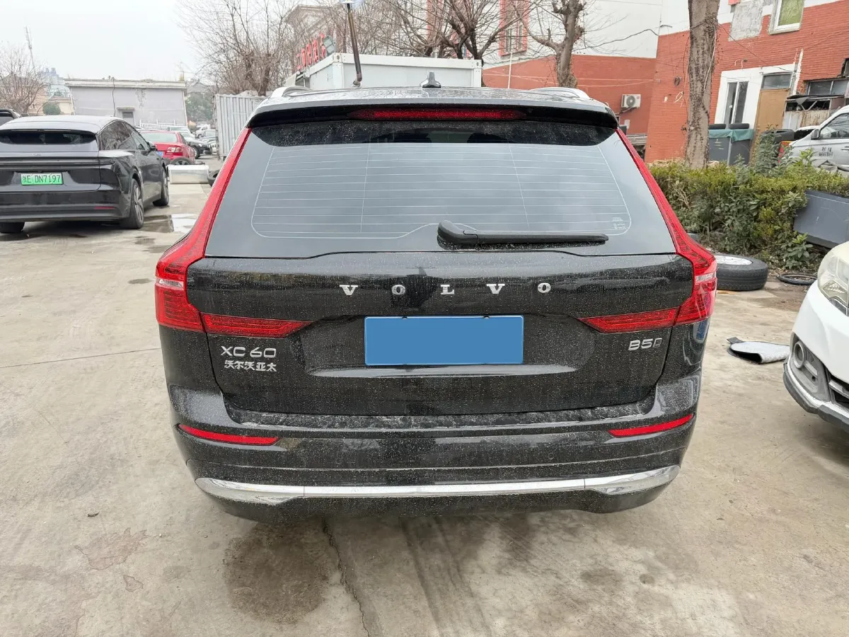2024 Volvo XC60 2.0T 250HP L4 8AT,autocango,china used car exporter,china ev exporter,chinese used car exporter,chinese used ev exporter