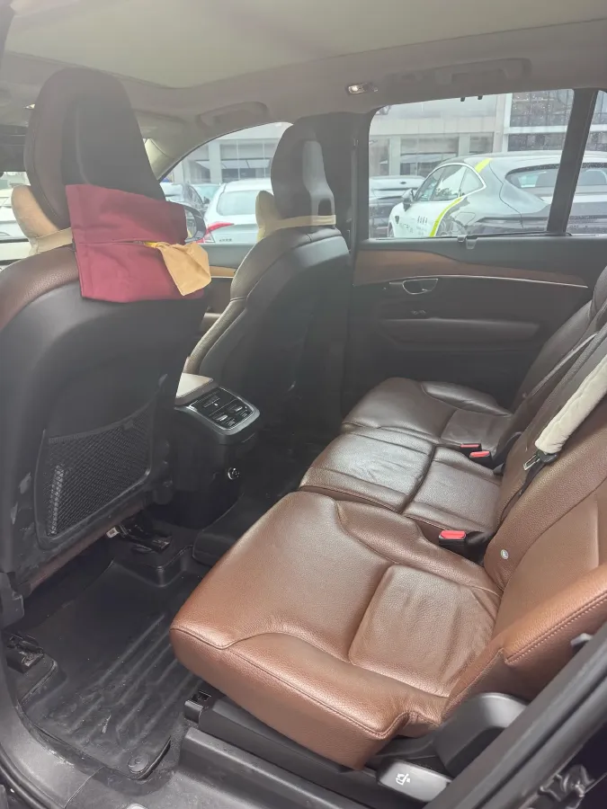 2020 Volvo XC90 2.0T 310HP L4 8AT,autocango,china used car exporter,china ev exporter,chinese used car exporter,chinese used ev exporter
