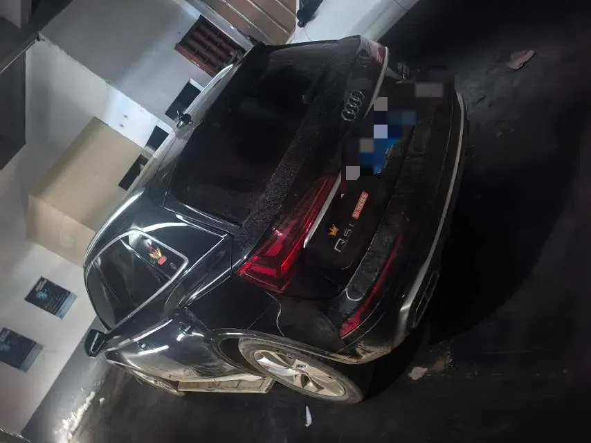 2022 Audi Q5L Sportback 2.0T 190HP L4 7DCT,autocango,china used car exporter,china ev exporter,chinese used car exporter,chinese used ev exporter