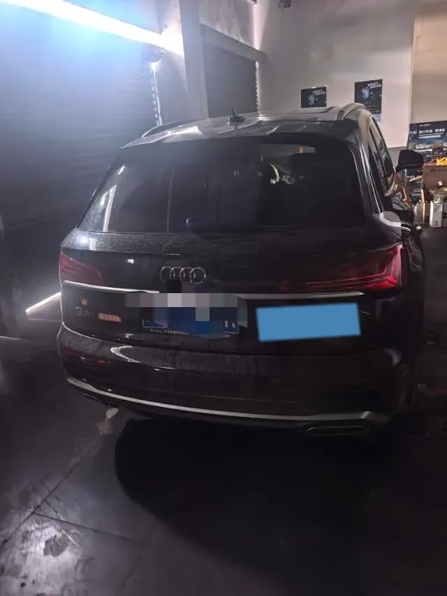 2022 Audi Q5L Sportback 2.0T 190HP L4 7DCT,autocango,china used car exporter,china ev exporter,chinese used car exporter,chinese used ev exporter