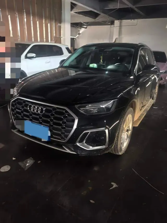2022 Audi Q5L Sportback 2.0T 190HP L4 7DCT,autocango,china used car exporter,china ev exporter,chinese used car exporter,chinese used ev exporter