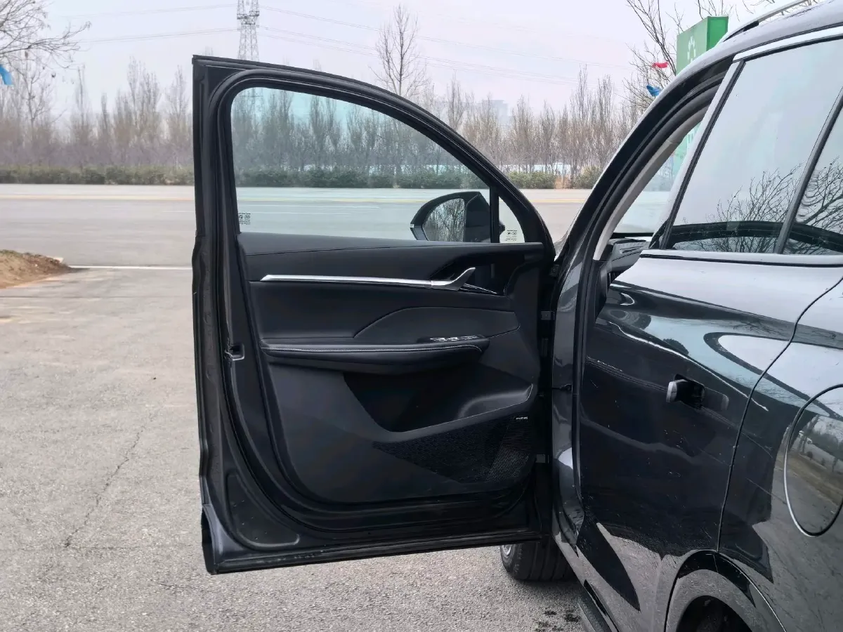 2022 Roewe RX5 MAX 1.5T 181HP L4 6AT,autocango,china used car exporter,china ev exporter,chinese used car exporter,chinese used ev exporter