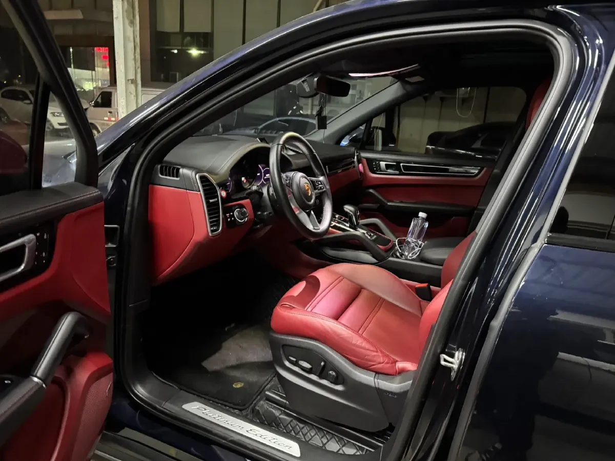 2023 Porsche Cayenne 3.0T 340HP V6 8AT,autocango,china used car exporter,china ev exporter,chinese used car exporter,chinese used ev exporter