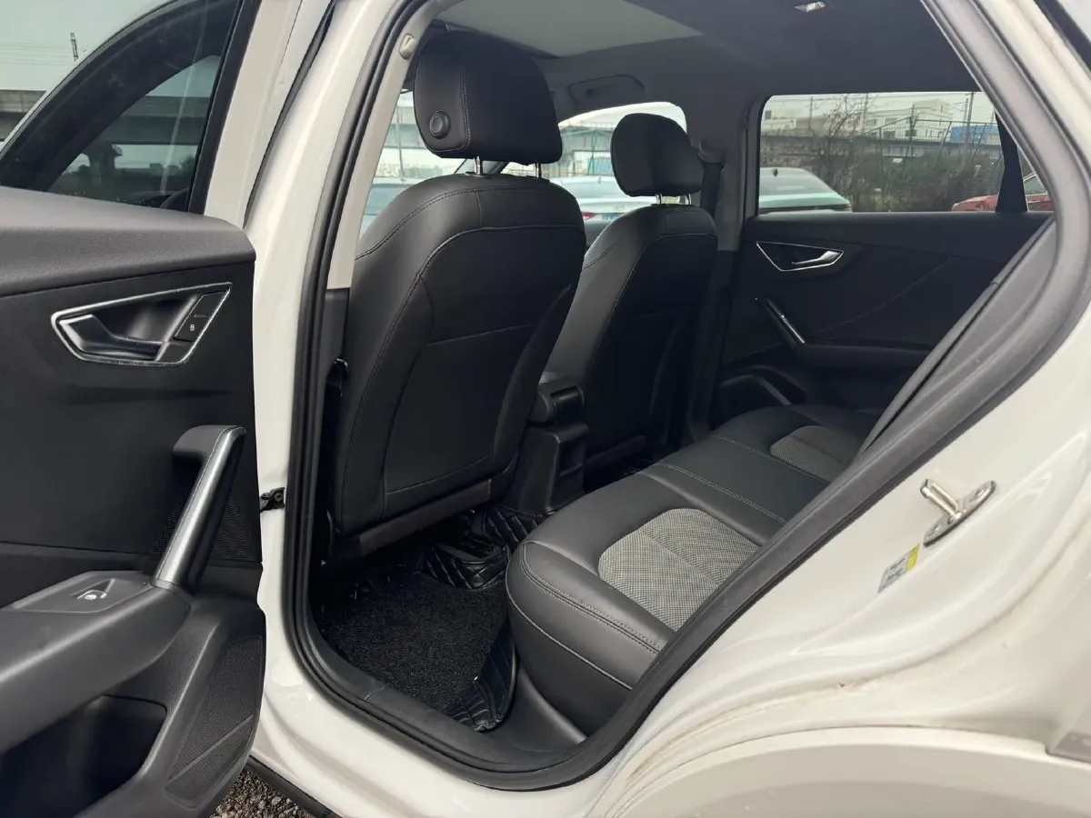 2020 Audi Q2L 1.4T 150HP L4 7DCT,autocango,china used car exporter,china ev exporter,chinese used car exporter,chinese used ev exporter