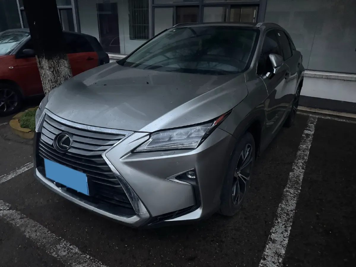 2016 Jaguar XF 2.0T 240HP L4 8AT,autocango,china used car exporter,china ev exporter,chinese used car exporter,chinese used ev exporter