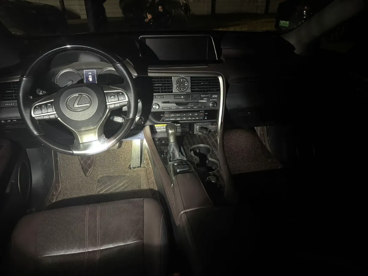 2016 Jaguar XF 2.0T 240HP L4 8AT,autocango,china used car exporter,china ev exporter,chinese used car exporter,chinese used ev exporter