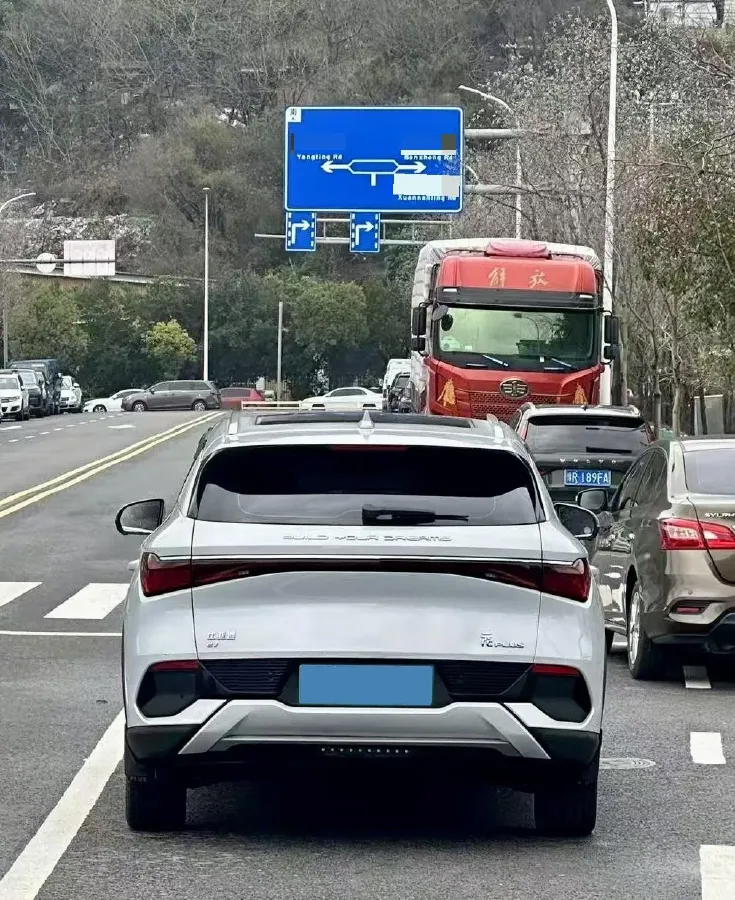 2022 Roewe RX5 MAX 1.5T 181HP L4 6AT,autocango,china used car exporter,china ev exporter,chinese used car exporter,chinese used ev exporter